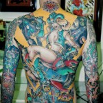 Tatouage dos old school signe dave wart