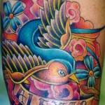 modele-tatouage-hirondelle-17 Tatouage hirondelle old school