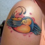 modele-tatouage-hirondelle-19 Modèle tatouage hirondelle old school