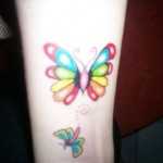 Modèle tatouage poignet Papillon couleur