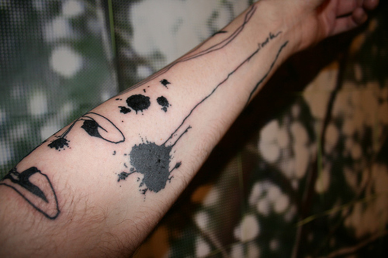 Tatouage de <b>coeur noir</b> - tatouage-coeur-noir-dark