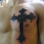 Modèle de tatouage de croix gothique
