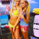 Piercing au nombril de Paris Hilton