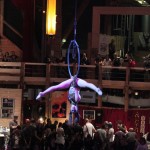 Kim, acrobate au cerceau