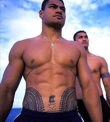 Polynesiens tahitiens tatoués