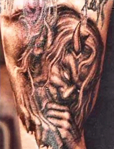 Tatouage de démon de Paul Booth de Last Rites Tattoo