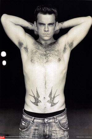 Tatouage hirondelles old school Robbie Williams