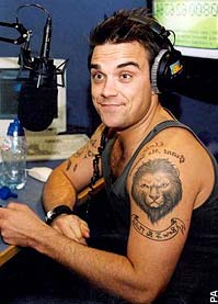Tatouage lion Robbie Williams