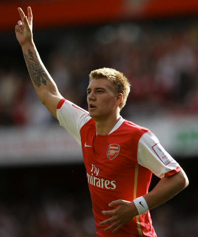 Tatouage sur le bras de Nicklas Bendtner, Arsenal