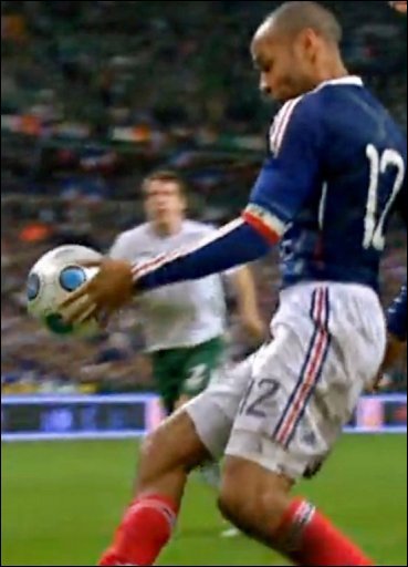 Tatouage de Thierry Henry, joueur de la France