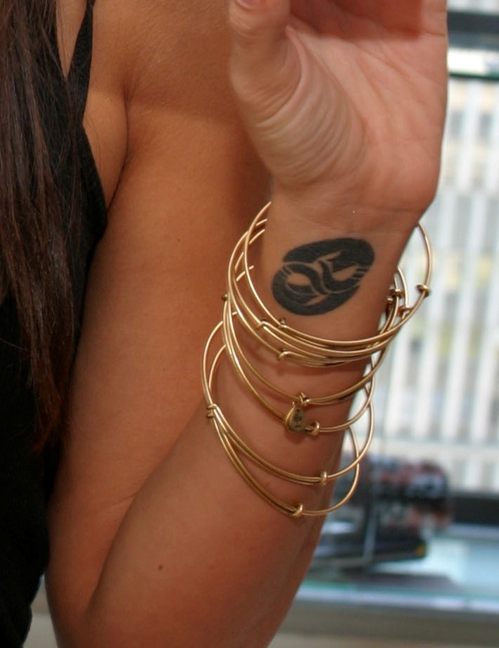 Tatouage de Megan Fox sur le poignet