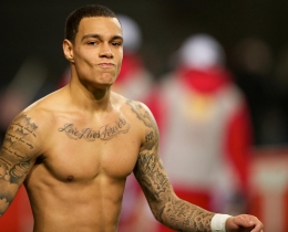 tatouage du hollandais gregory van der wiel