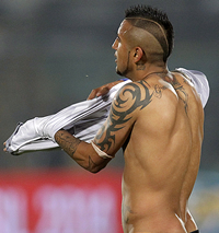 Tatouage arturo vidal chili