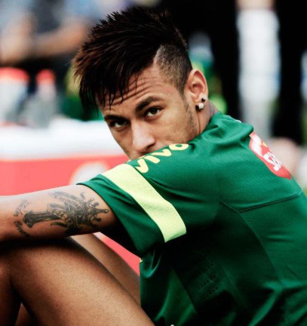 Tatouage de neymar sur le bras