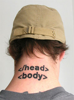 tatouage insolite html head body