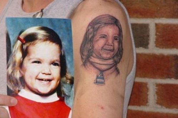 Tatouage raté portrait d'enfant
