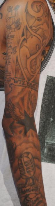 tatouages wiz khalifa sur les bras