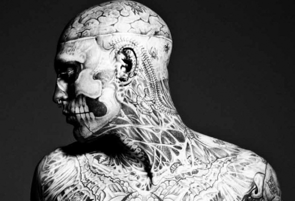 Zombie Boy, l'un des tatoués intégraux les plus célèbres