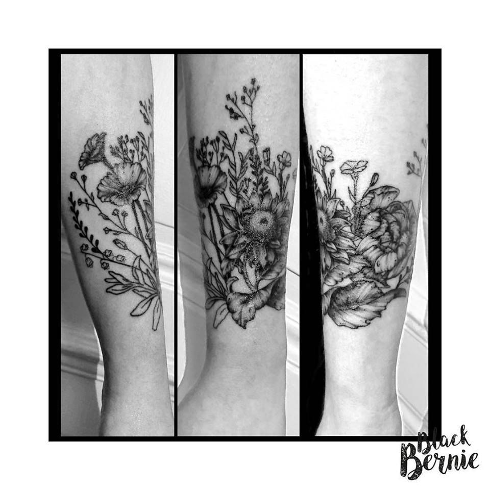 tatouage fleurs